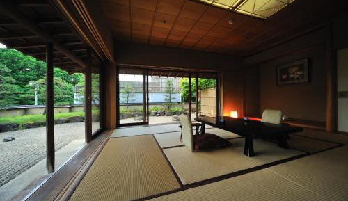 Suite with Garden View