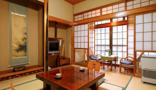 Japanese-Style Standard Room with Shared Toilet (A)