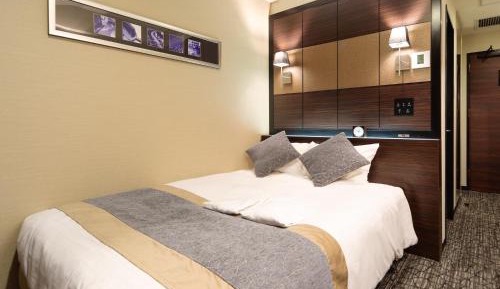 Small Double Room - Non-Smoking