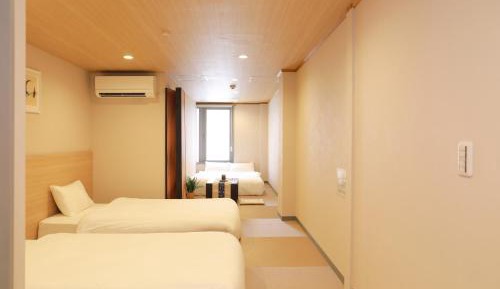 Japanese-Style Quadruple Room