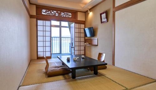 Japanese-Style Room