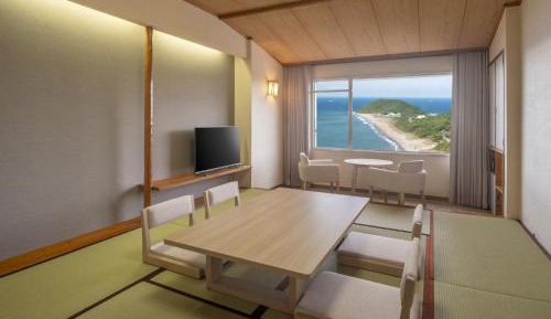 Japanese-Style Room
