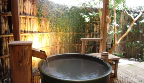Japanese-Style Room with Open-Air Bath (8 Tatami)【霧島】	