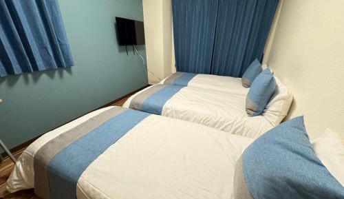 Economy Triple Room