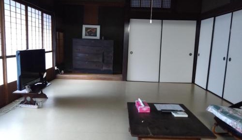 Japanese-Style Room