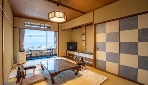 Japanese-Style Room