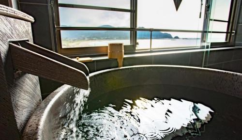 Ocean Suite Room with Open Air Bath - Non-Smoking