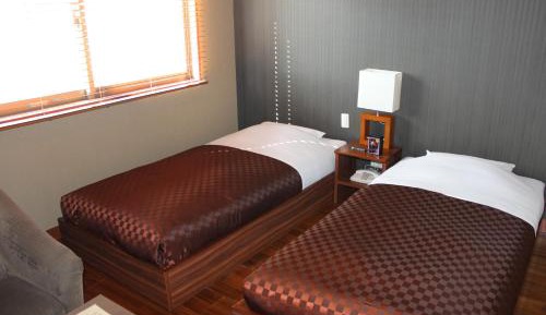 Twin Room - Non-Smoking