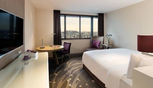 Superior King Room