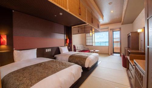 Twin Room with Tatami Area