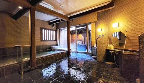 Japanese-Style Room