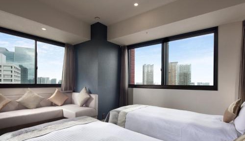 Corner Deluxe Twin Room, Non-Smoking, Above 14th floor