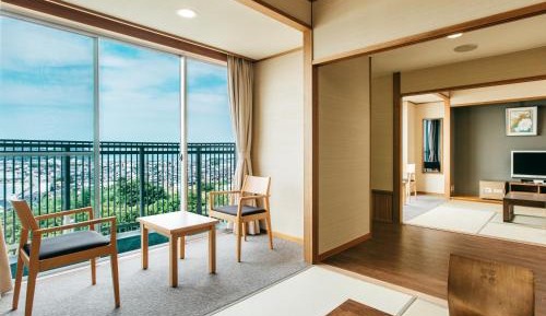 2 Japanese-style Rooms with 6 Tatami(MAX 6 Adults)