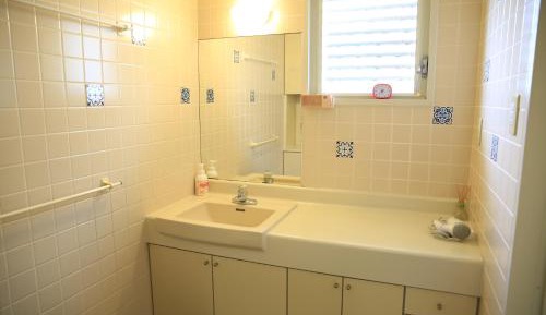 Economy Triple Room with Shared Bathroom