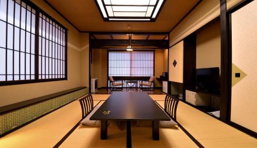 Japanese-Style Quadruple Room