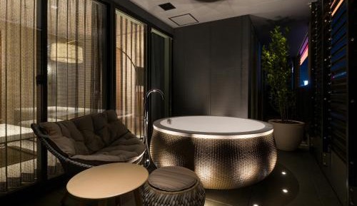 King Suite with Balcony