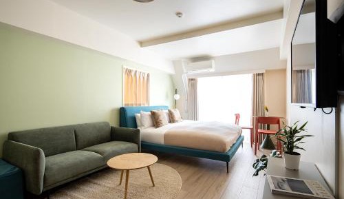 Deluxe Studio Apartment