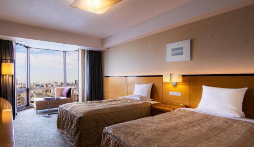 Standard Twin Room with City Side - Non Smoking