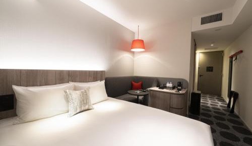 Queen Room - Top Floor