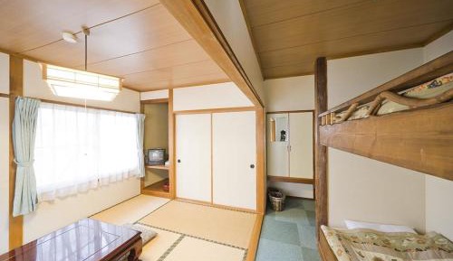 Japanese-Style Room