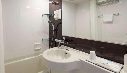 Standard Twin Room with Extra Bed - Non Smoking 