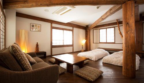 Deluxe Maisonette
