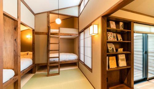 Deluxe Family Suite
