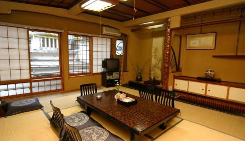 Japanese-Style Quadruple Room