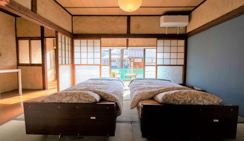 Standard Twin Room with Sea View