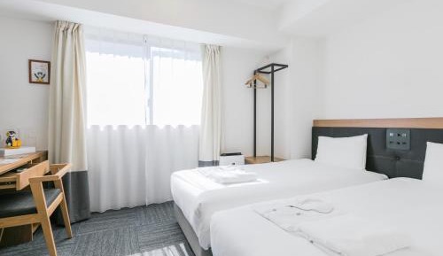 Twin Room with Robot - Non-Smoking