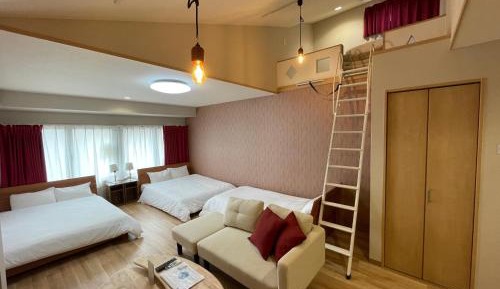 Deluxe Family Room