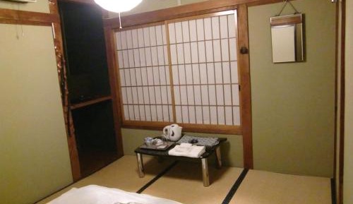 Economy Japanese-Style Single Room with Shared Bathroom