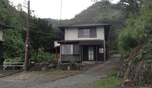 Three-Bedroom Vacation Home 