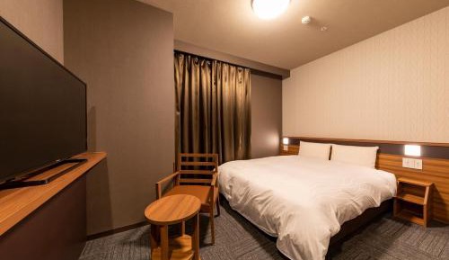 Deluxe Queen Room - Non-Smoking