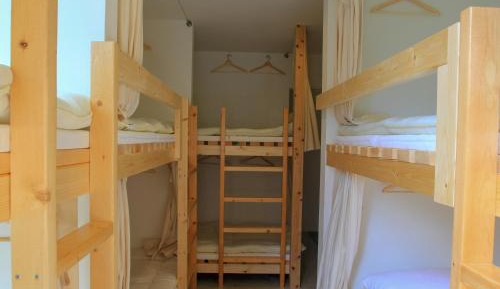 Bed in 10-Bed Mixed Dormitory Room