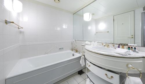 Superior Twin Room - Non-Smoking