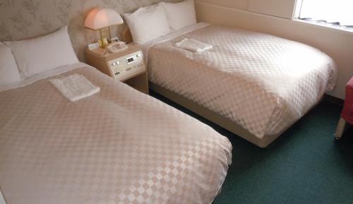 Twin Room - Non-Smoking