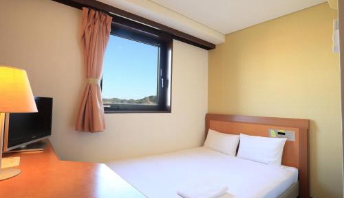 Double Room with Small Double Bed - Non-Smoking