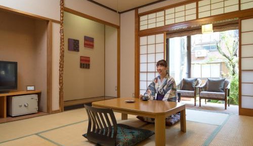 Japanese-Style Twin Room