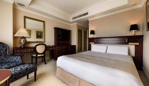 Standard Double Room - Non-Smoking