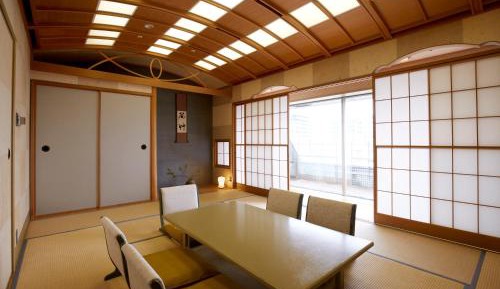 Japanese-Style Quadruple Room