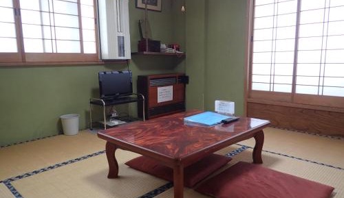 Japanese-Style Twin Room with Shared Bathroom