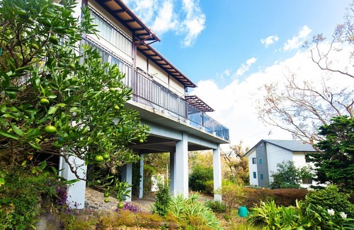 Futo Hotel | Cozy Villa with Hot Springs and Nature
