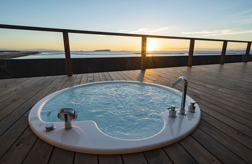 Kanonji Hotel | GLAMPREMIER Setouchi