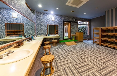 Tsukioka Onsen House | Room without meals 30 minutes by car from Niigat / Shibata Niigata