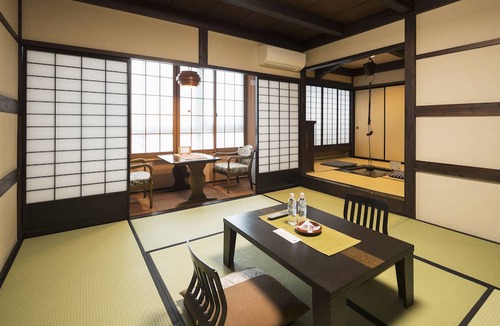 Hida Takayama Onsen House | Ryokan Asunaro