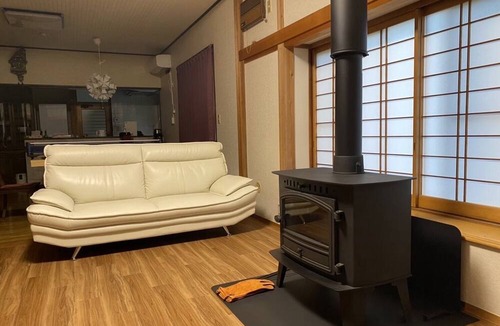 Kamiina-gun House | Inatani-bettei