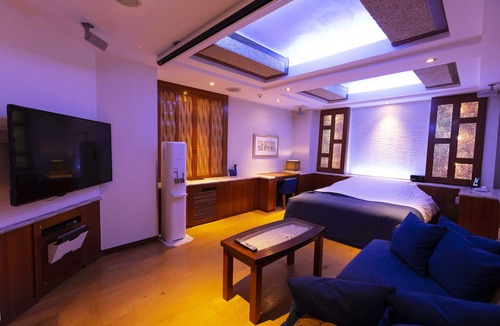 Midori Ward Hotel | Water Hotel Cy - Adults Only