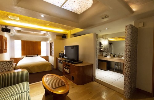 Midori Ward Hotel | Water Hotel Cy - Adults Only