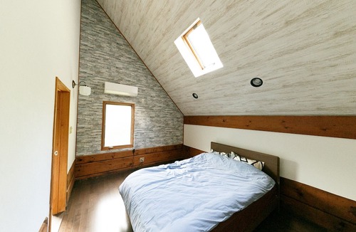 Tsuru Cabin | Loghouse Seseragi